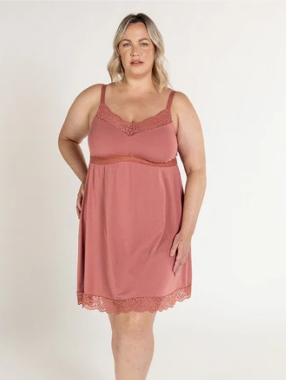 NWT Understance Soft Bliss Bust Support Lace Chemise - Rose